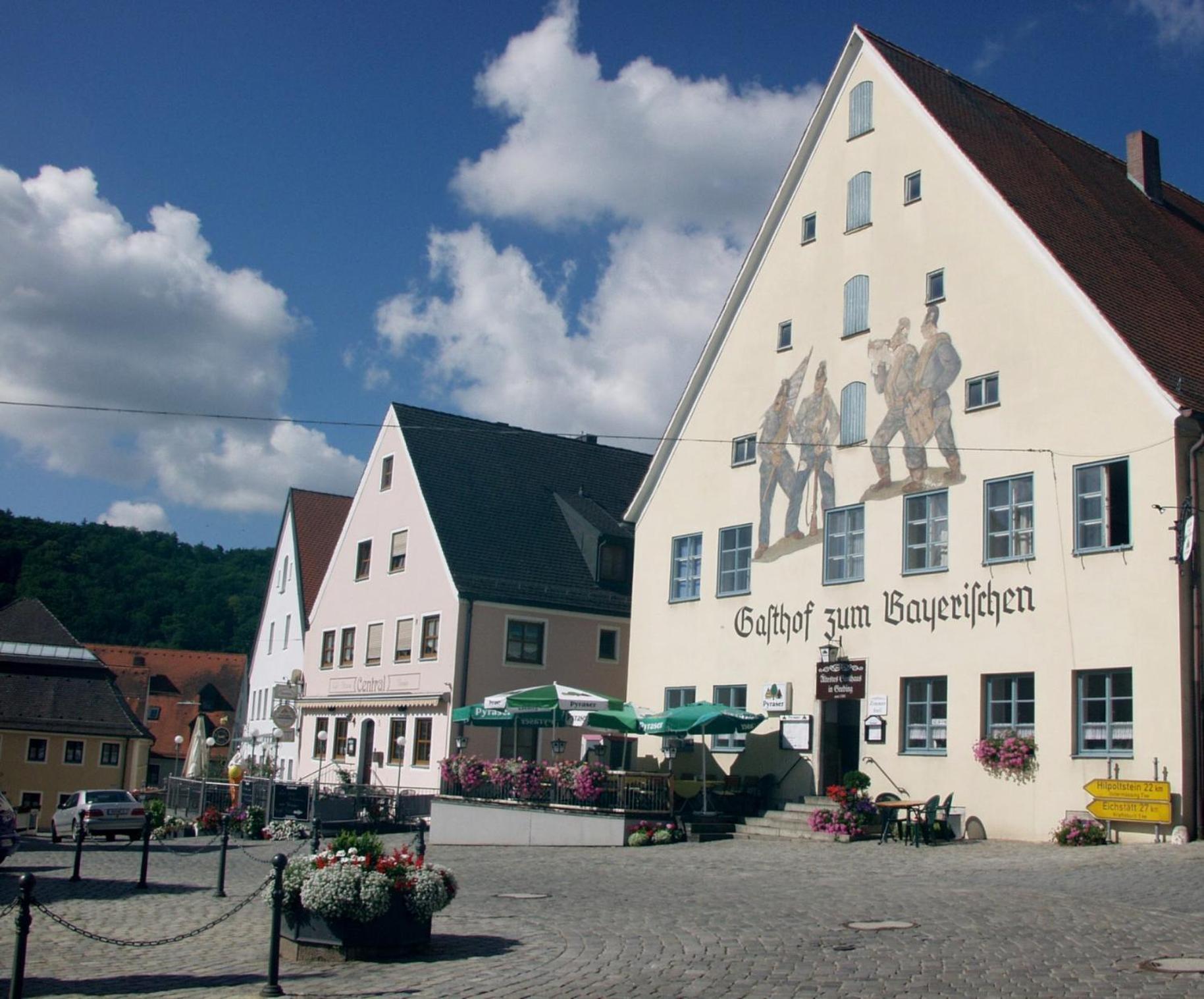 Gasthof Zum Bayerischen Greding Ngoại thất bức ảnh